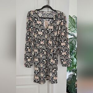 Nwt Floral Black and Cream Dress